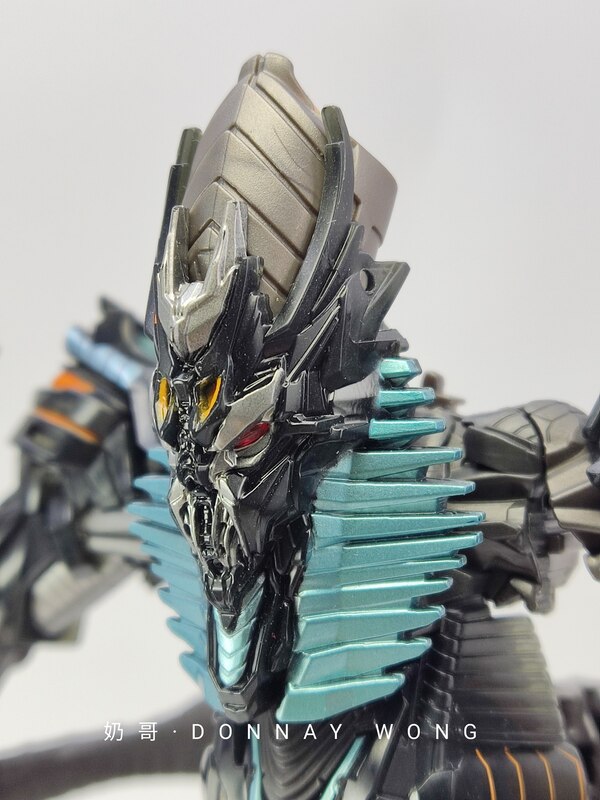 Transformers Studio Series ROTF The Fallen Leader Class In Hand Image  (2 of 22)